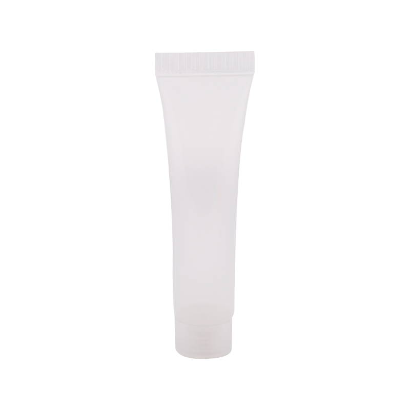Tubo de batom de brilho labial transparente